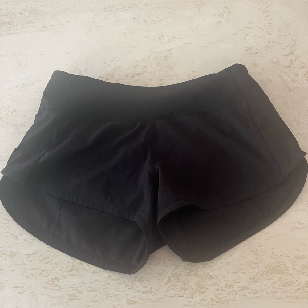 Lululemon black speed up shorts
